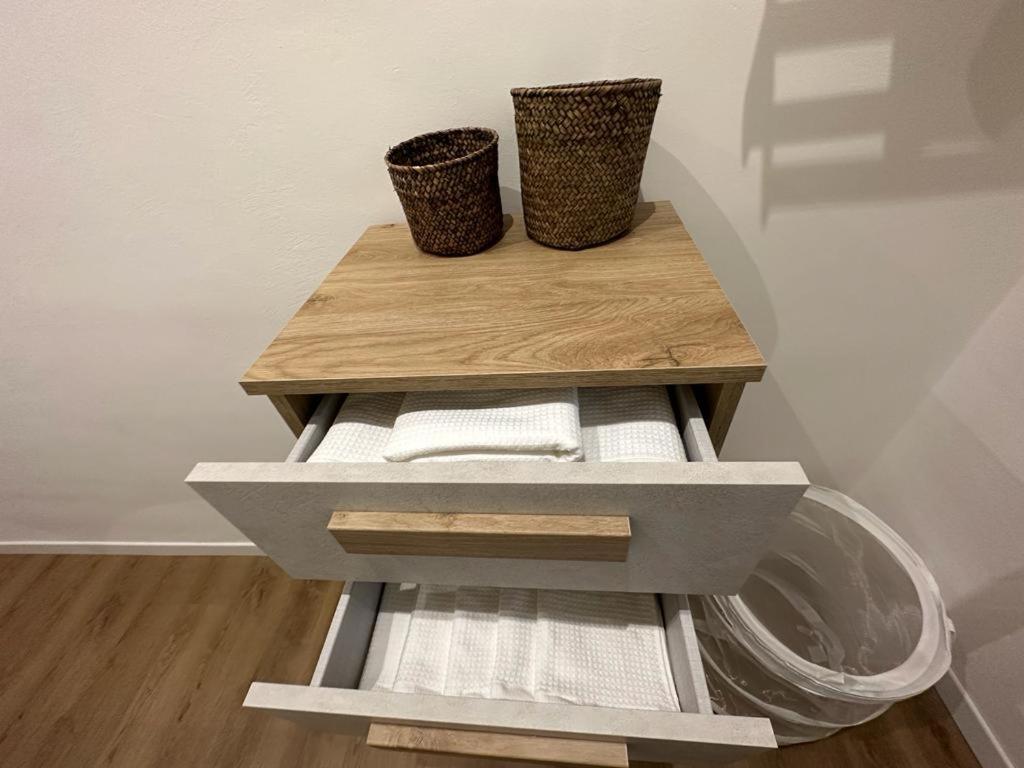 Casatua Villa Catania-Fontanarossai nemzetközi repülőtér Kültér fotó