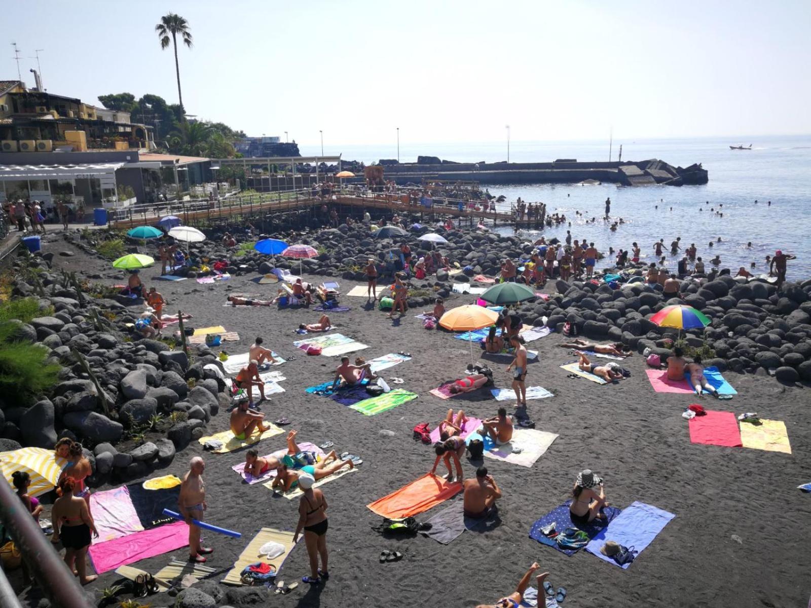 Casatua Villa Catania-Fontanarossai nemzetközi repülőtér Kültér fotó